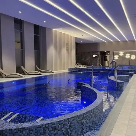 Sea View East Tower Porta Mare Apartmán *