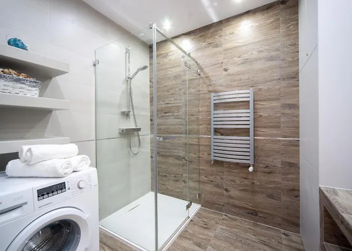 Sea View East Tower Porta Mare